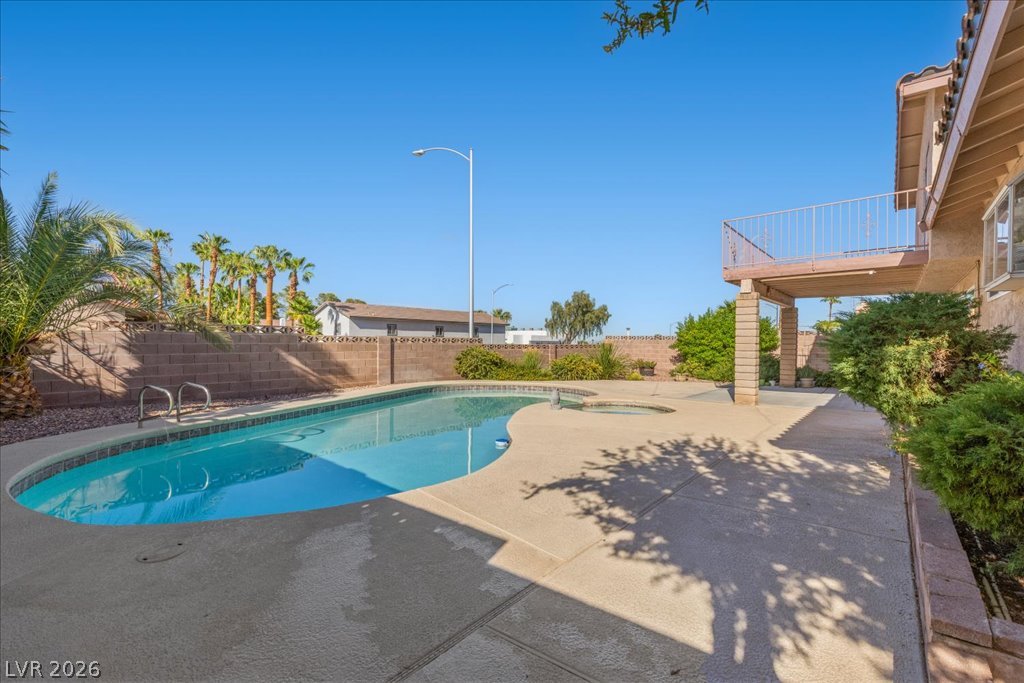 5254 Hibbetts Drive Property Photo 38