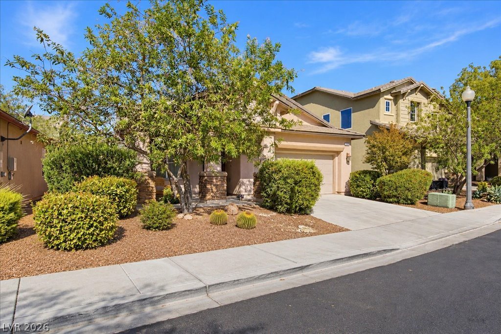 7119 Flagstaff Ranch Street Property Photo 2