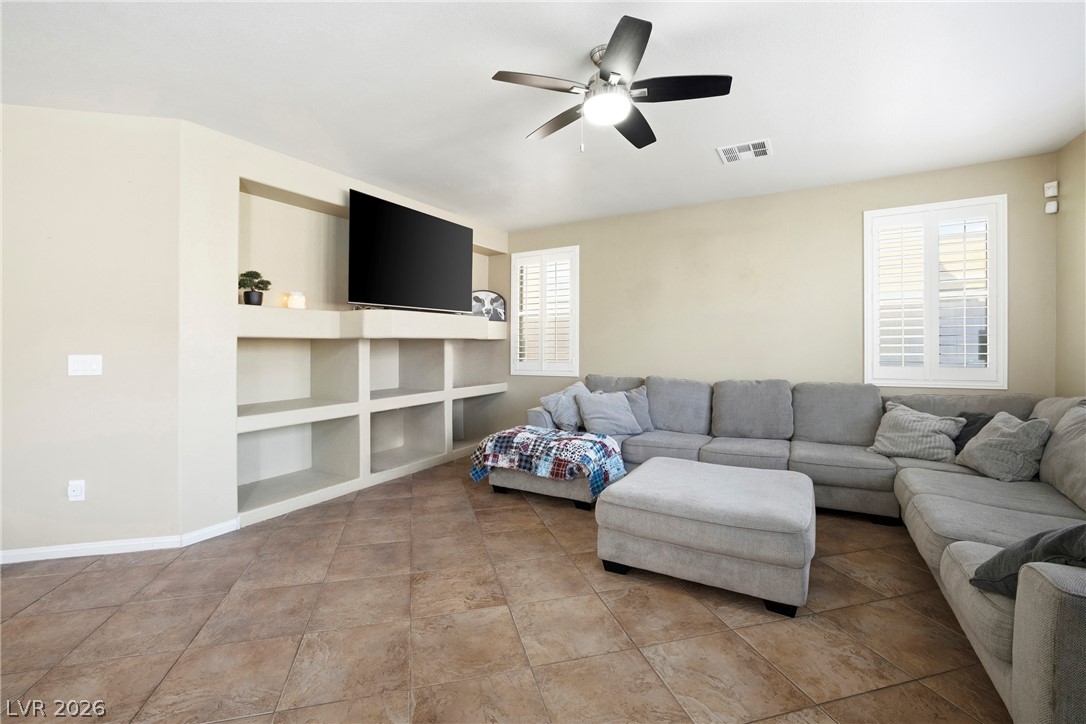 2128 Mountain Rail Drive Property Photo 11