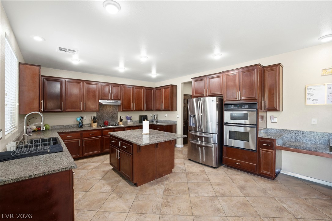 2128 Mountain Rail Drive Property Photo 14