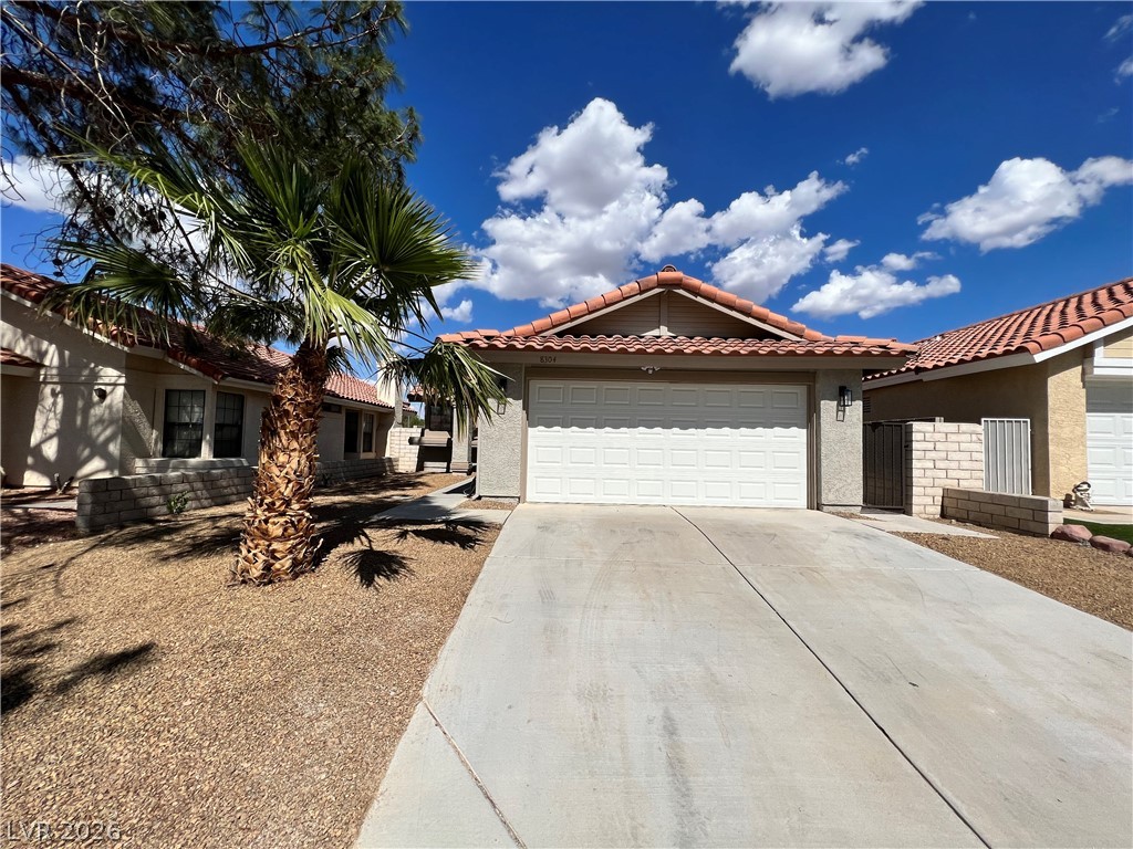 8304 Palmada Drive Property Photo 1
