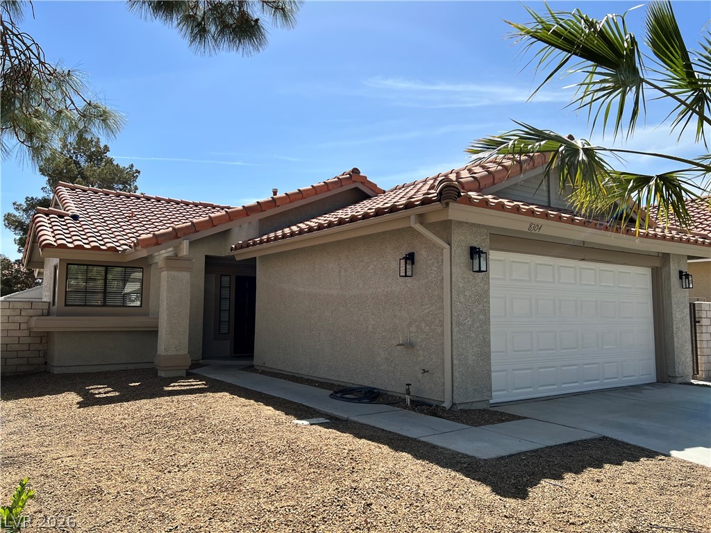 8304 Palmada Drive Property Photo 7
