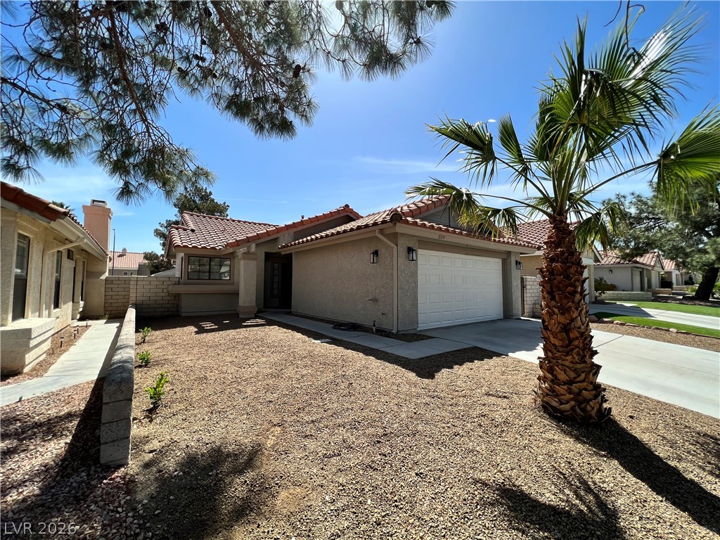 8304 Palmada Drive Property Photo 8