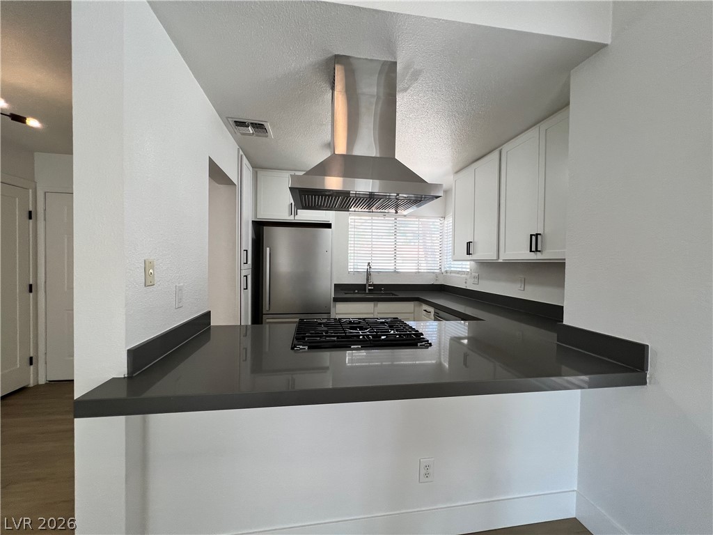 8304 Palmada Drive Property Photo 19