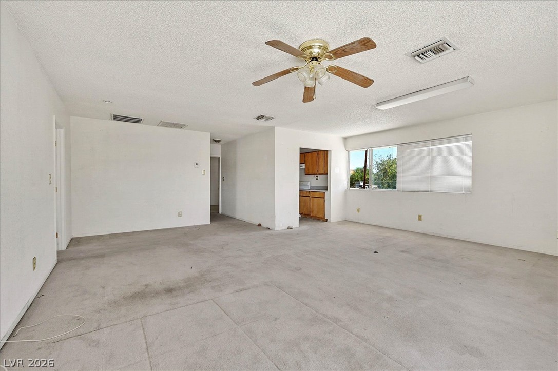 325 Vandalia Street Property Photo 24