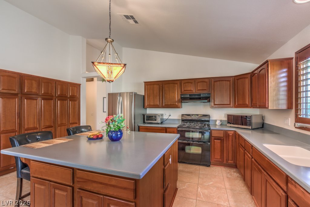 2733 Bensonhurst Lane Property Photo 13