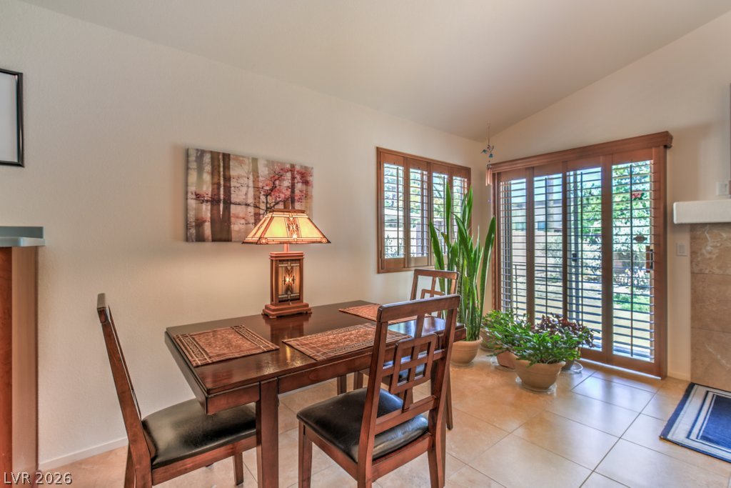 2733 Bensonhurst Lane Property Photo 18
