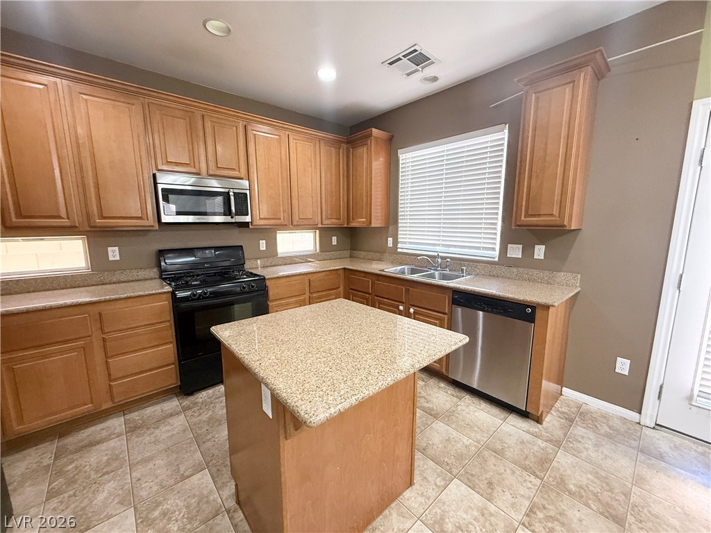 673 Taliput Palm Place Property Photo 6