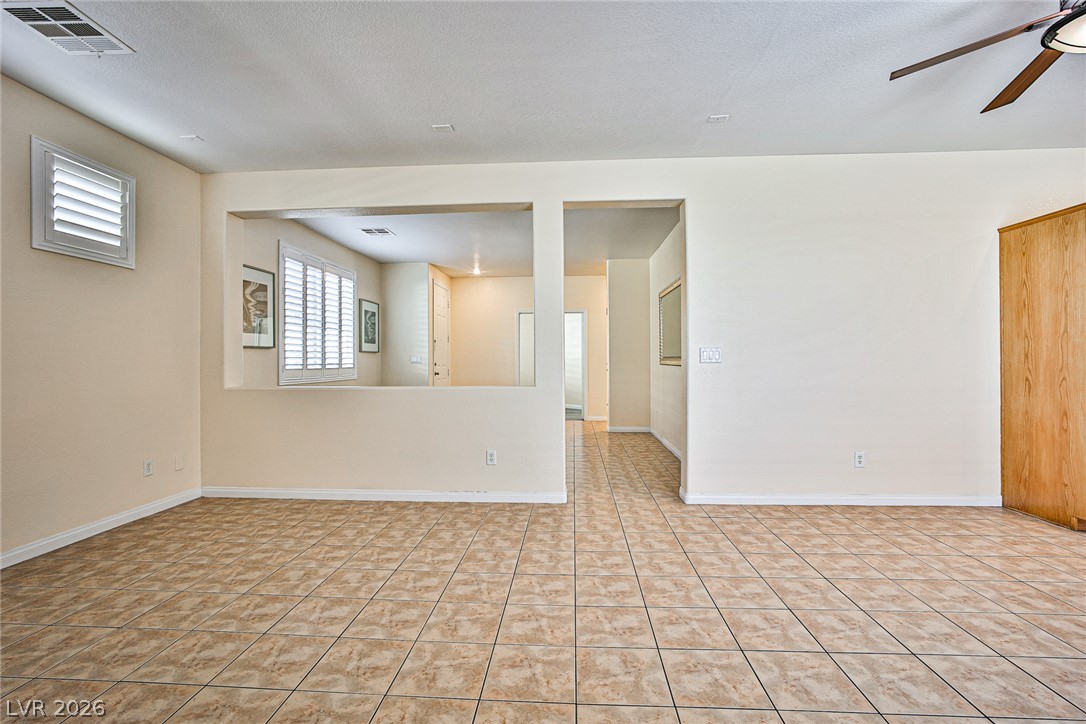 8468 Regal Hills Court Property Photo 11