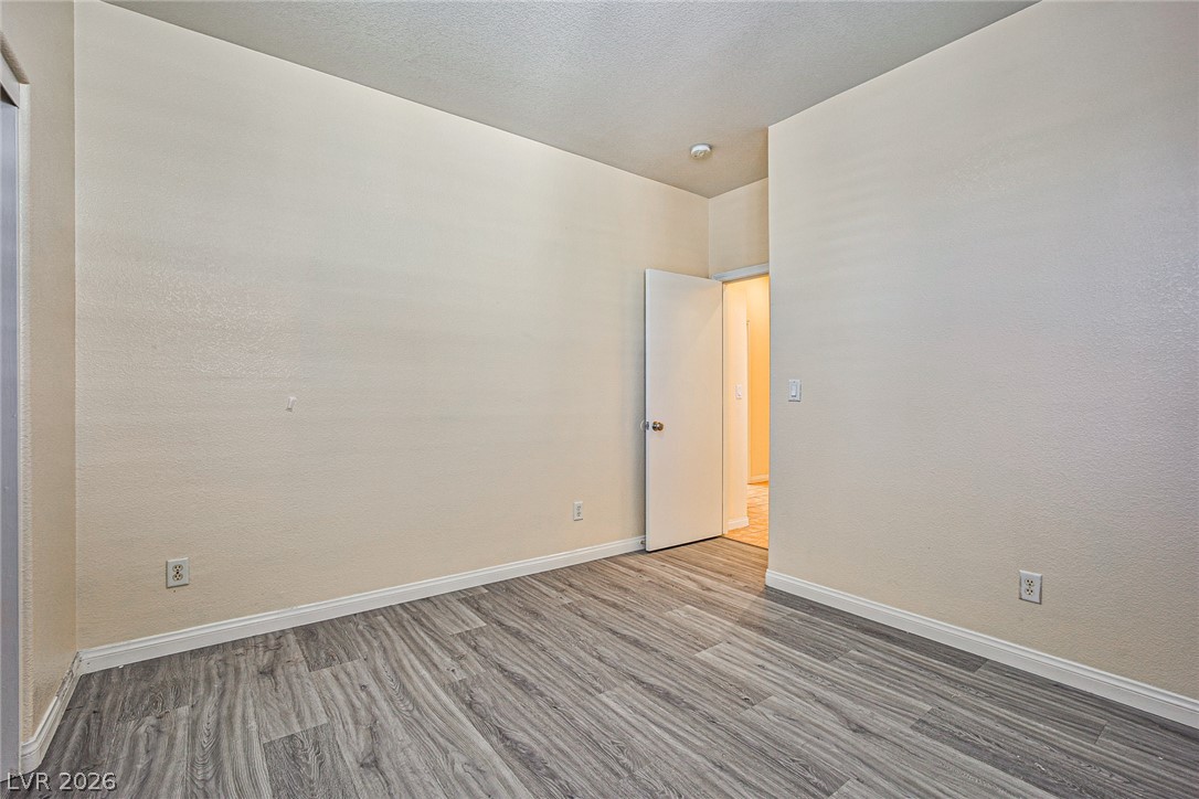 8468 Regal Hills Court Property Photo 20