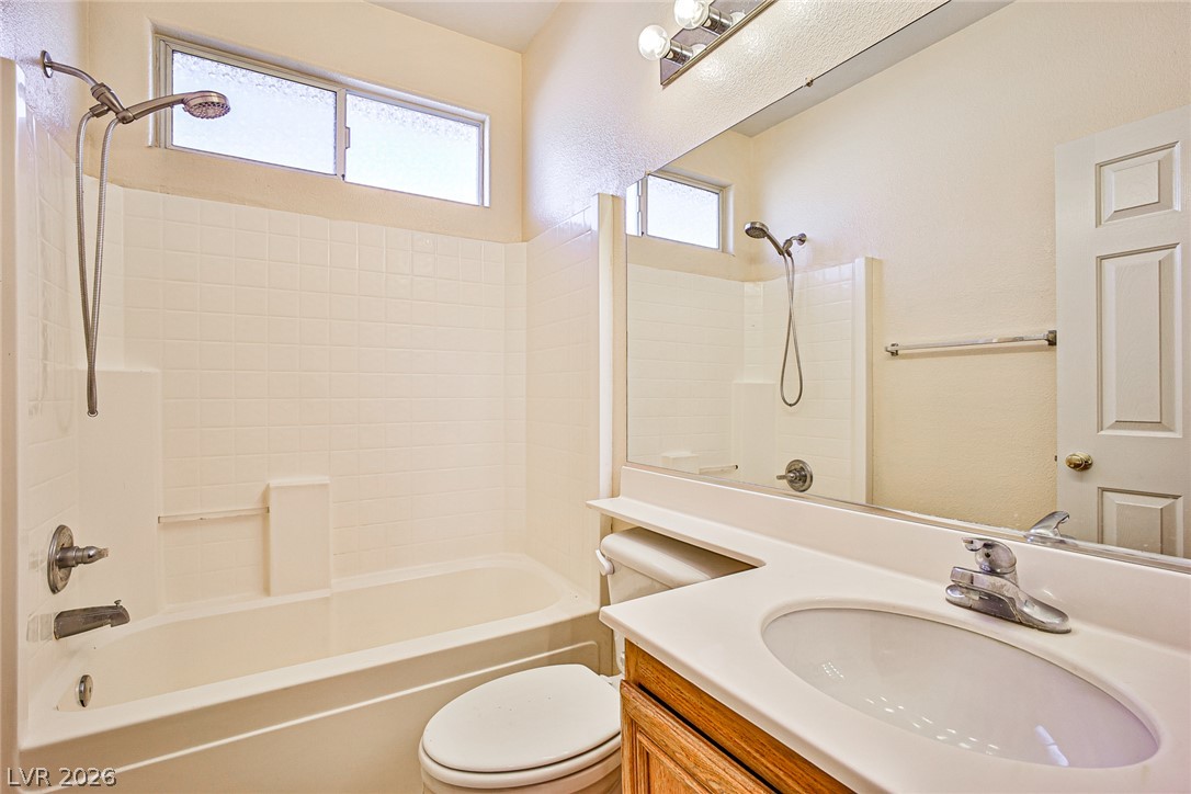 8468 Regal Hills Court Property Photo 22