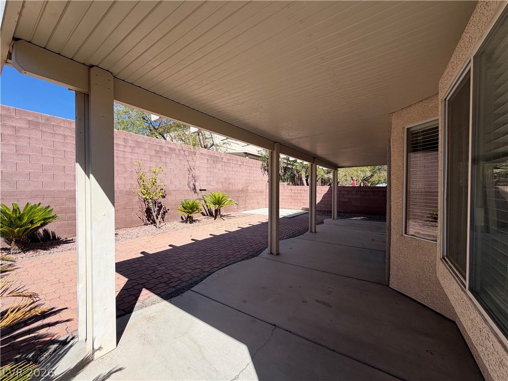 2307 Summer Home Street Property Photo 13