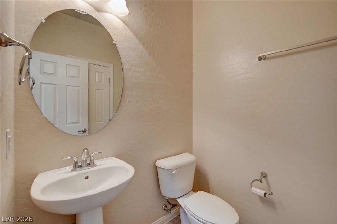 484 Punto Vallata Drive Property Photo 2