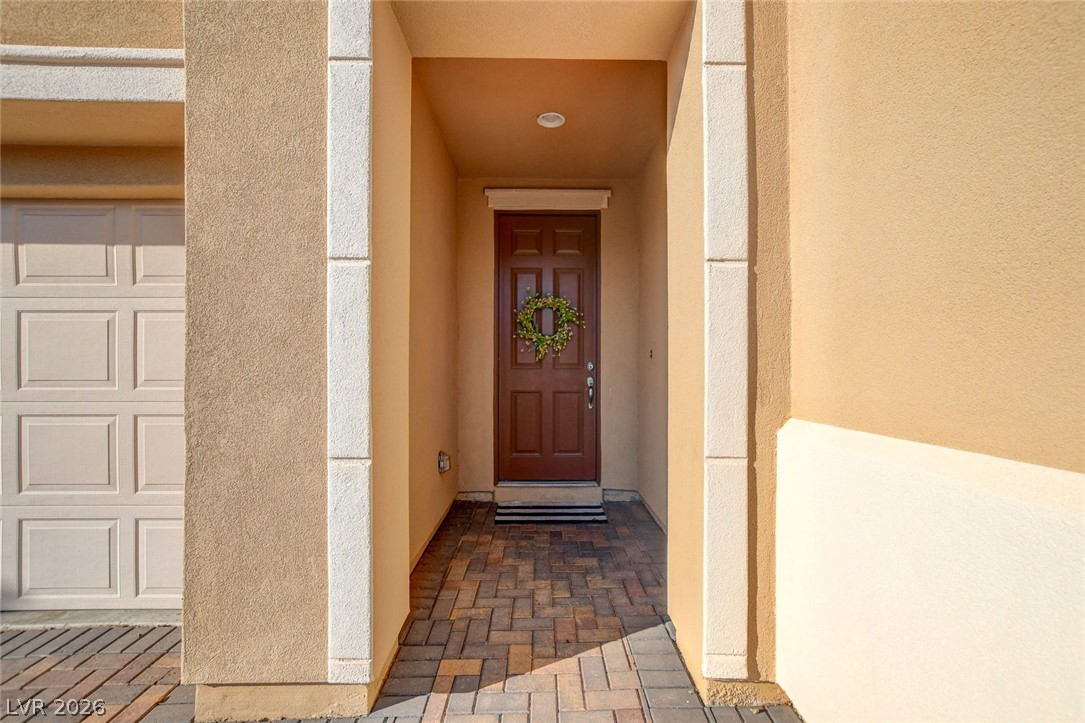 484 Punto Vallata Drive Property Photo 7