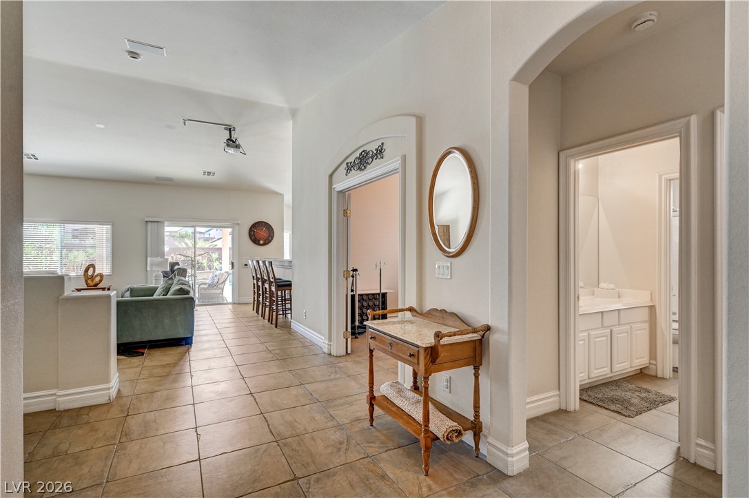 2201 Double Tree Avenue Property Photo 7