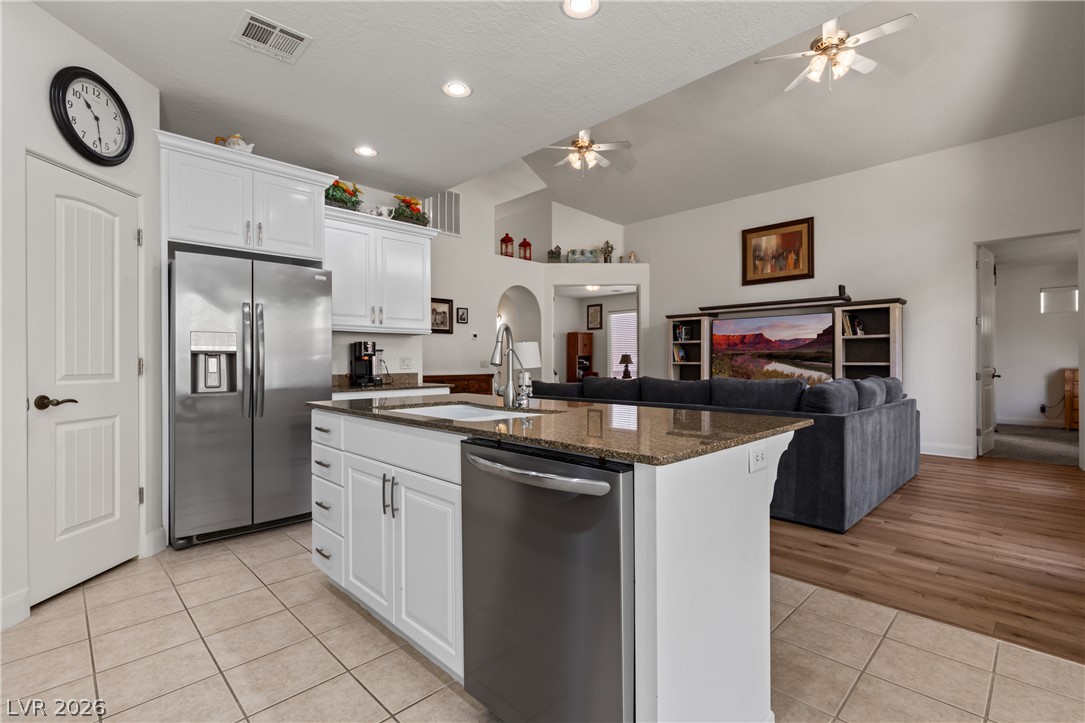 771 Villa La Paz Drive Property Photo 9