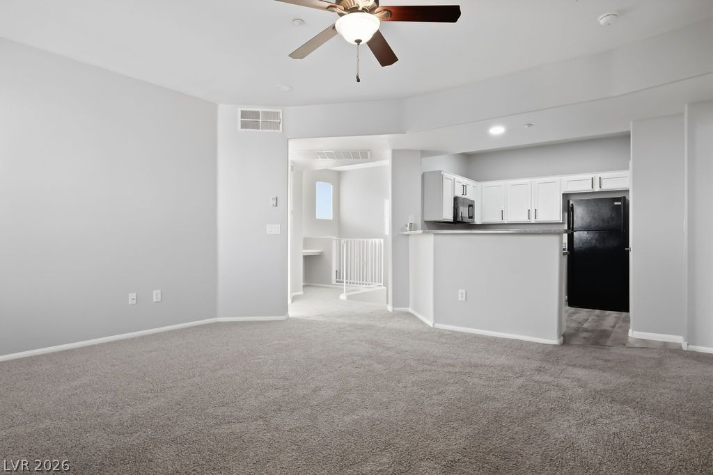 5855 Valley Drive 2163 Property Photo 8