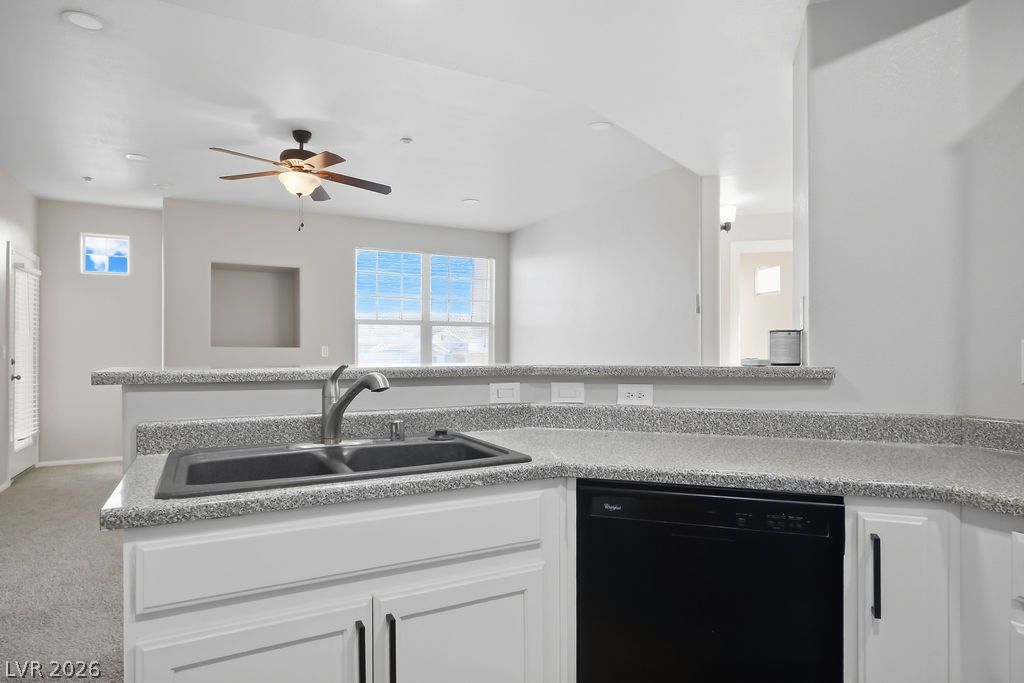 5855 Valley Drive 2163 Property Photo 11
