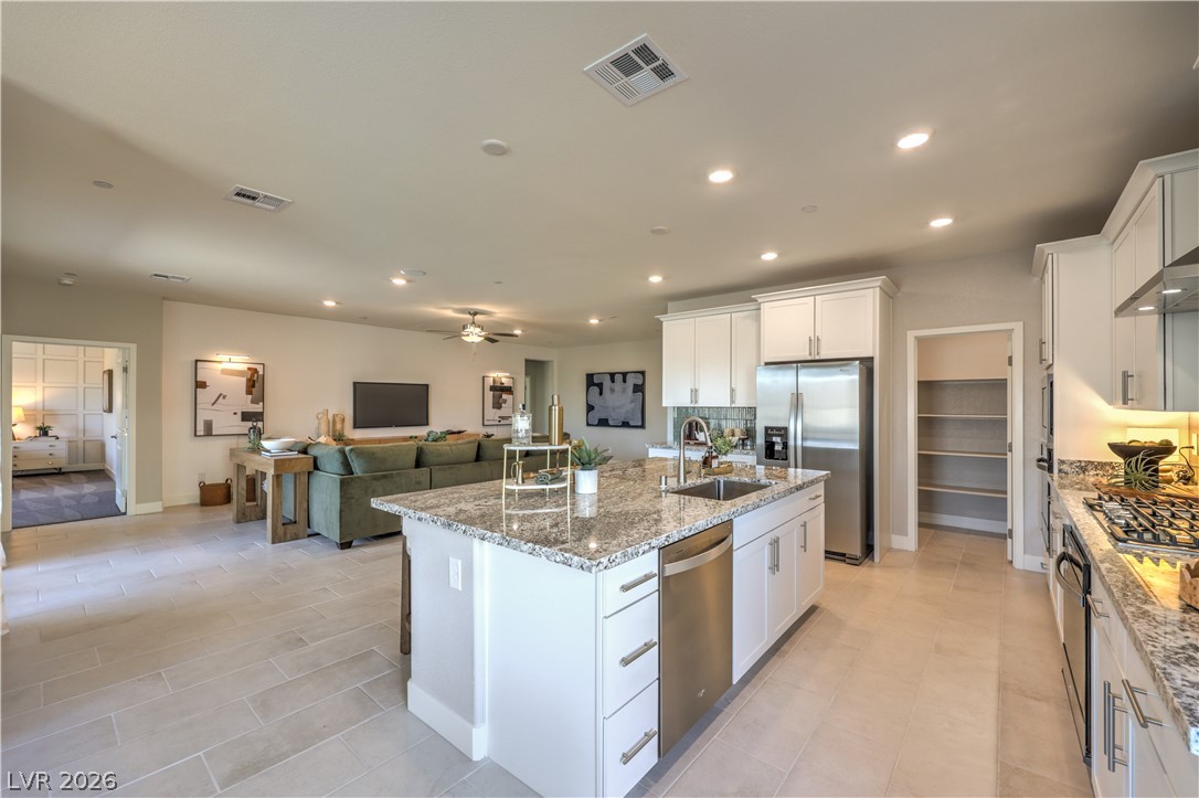 1032 Gentle Swan Street Property Photo 12