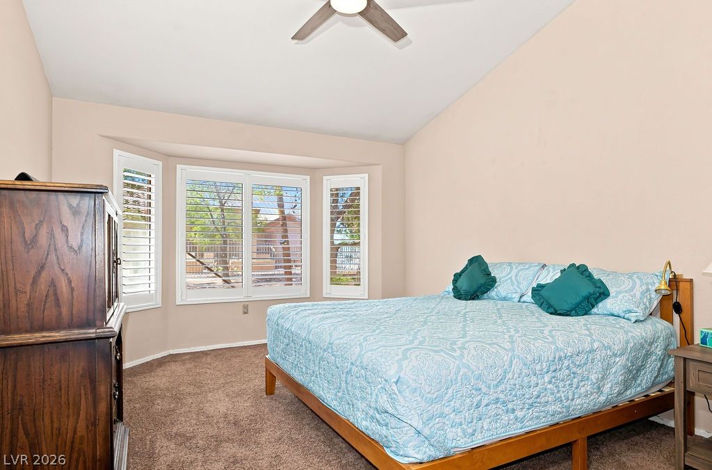 2513 Sungold Drive Property Photo 10
