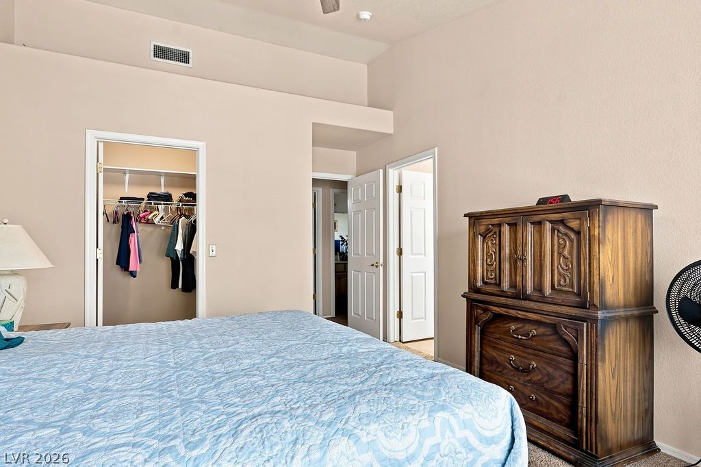 2513 Sungold Drive Property Photo 11