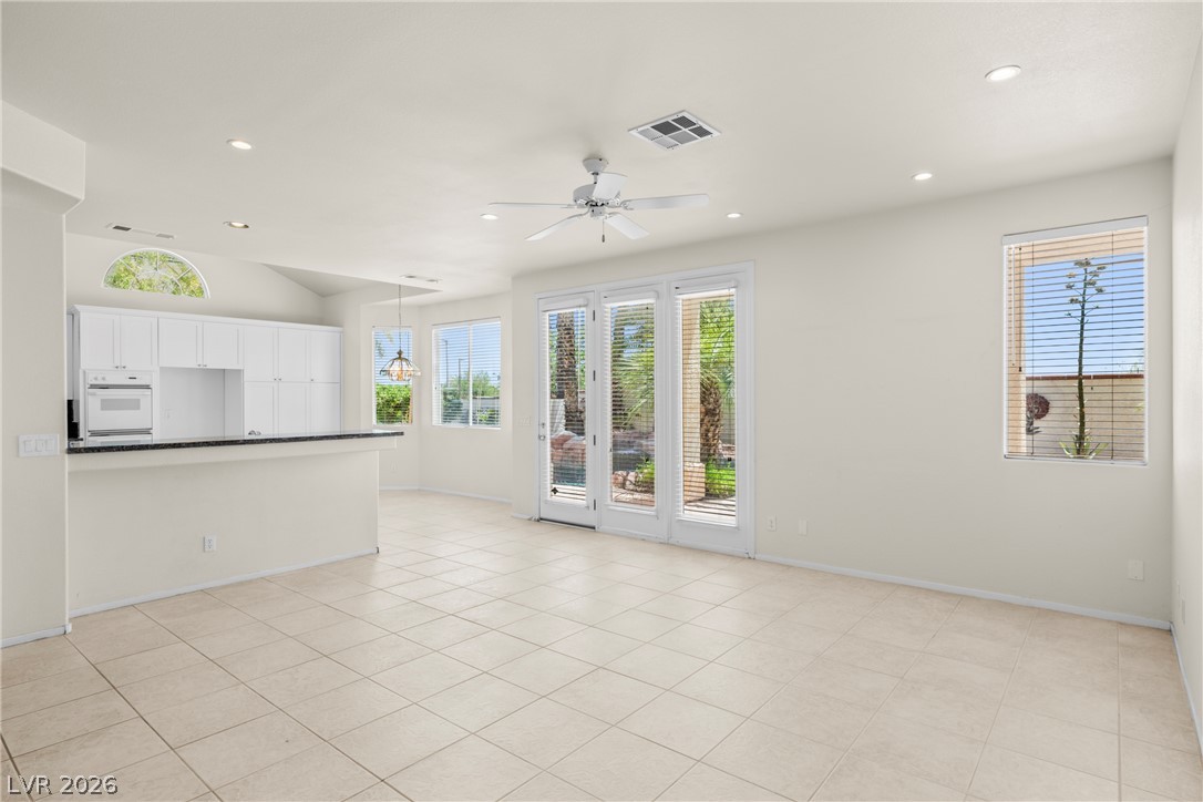 2116 Stone Croft Street Property Photo 8