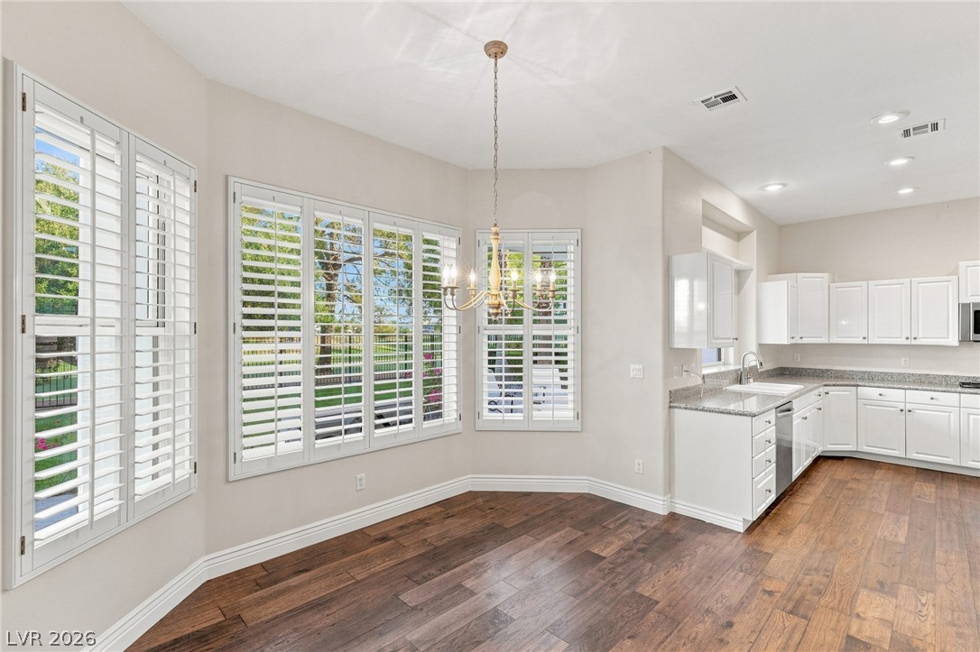 8901 Robinson Ridge Drive Property Photo 11