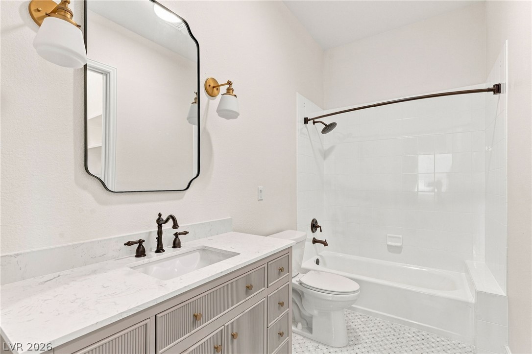 8901 Robinson Ridge Drive Property Photo 16