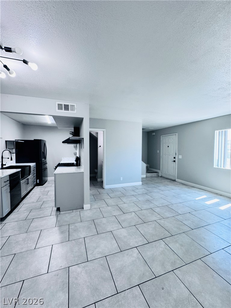 3671 Villa Knolls East Drive Property Photo 1