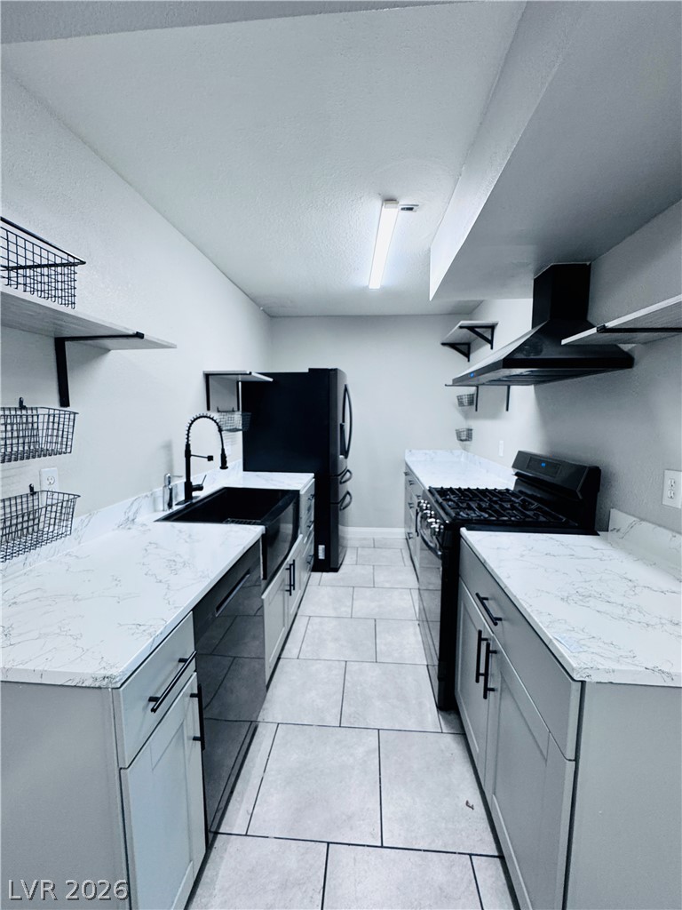 3671 Villa Knolls East Drive Property Photo 5