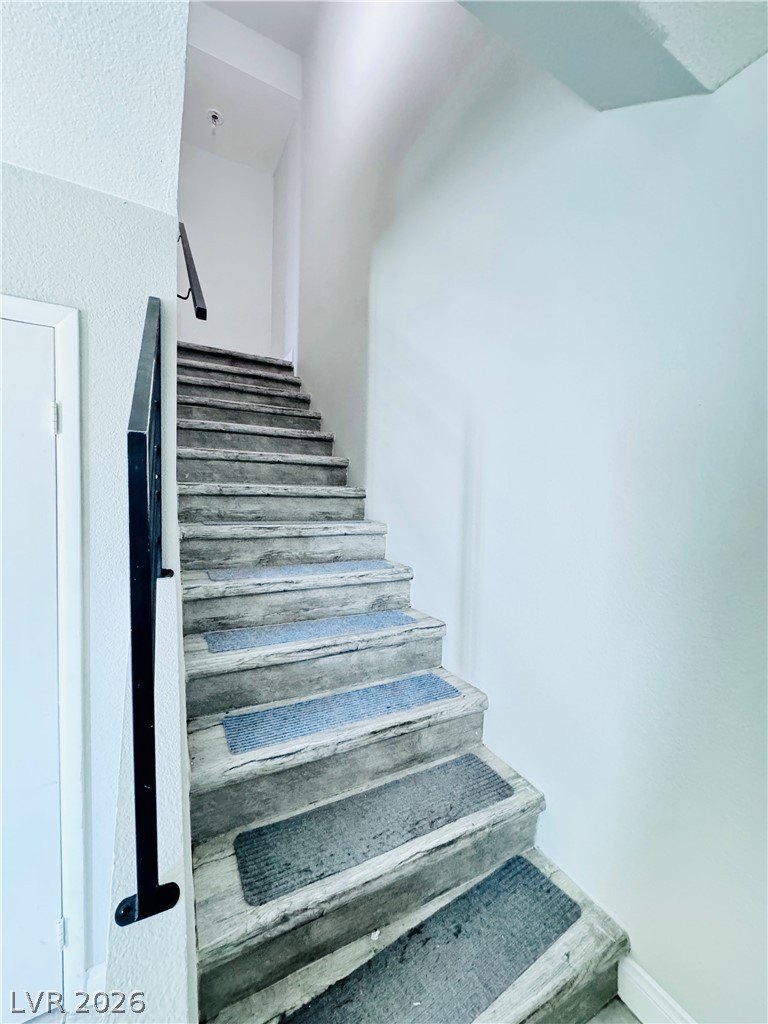 3671 Villa Knolls East Drive Property Photo 20