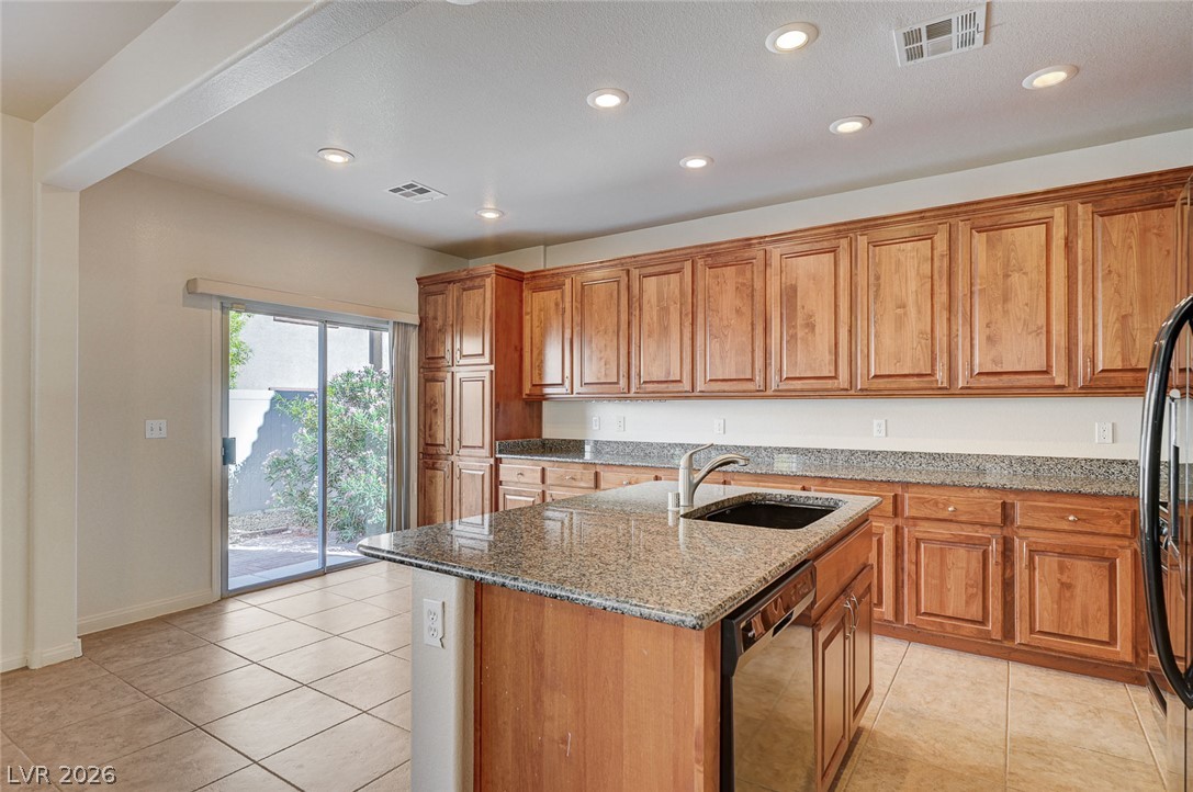 8148 Sandy Slope Court Property Photo 13