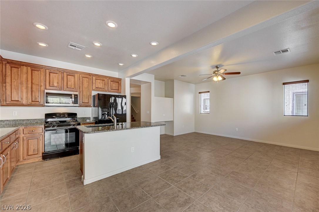 8148 Sandy Slope Court Property Photo 15