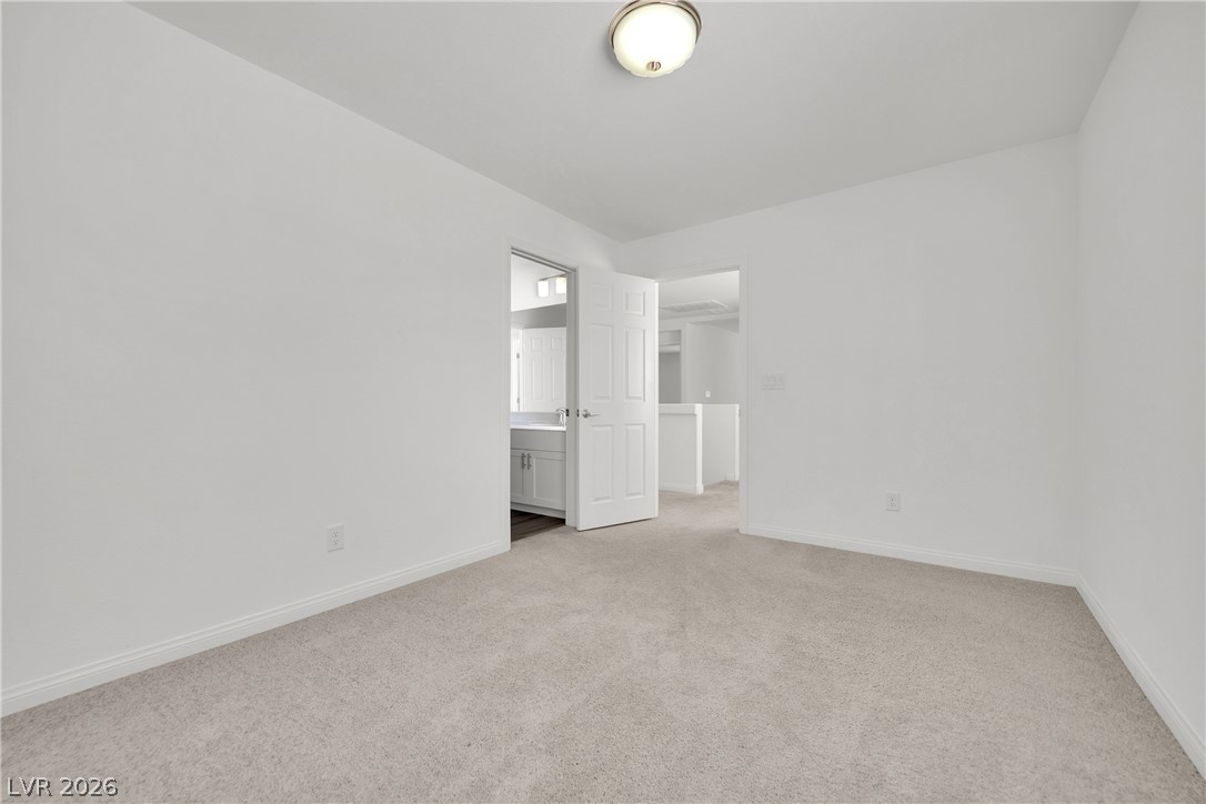9747 Hawk Crest Street Property Photo 19