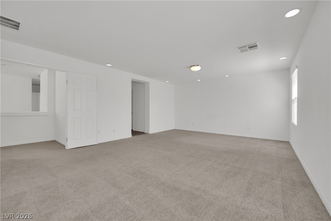 9747 Hawk Crest Street Property Photo 31
