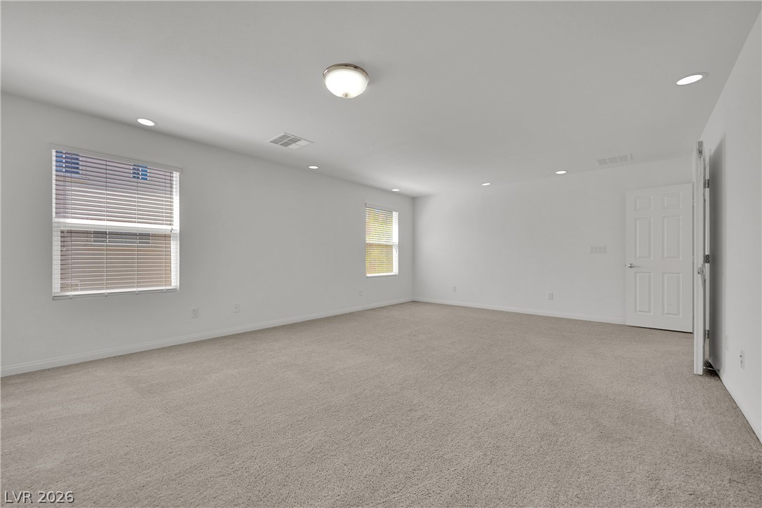 9747 Hawk Crest Street Property Photo 32