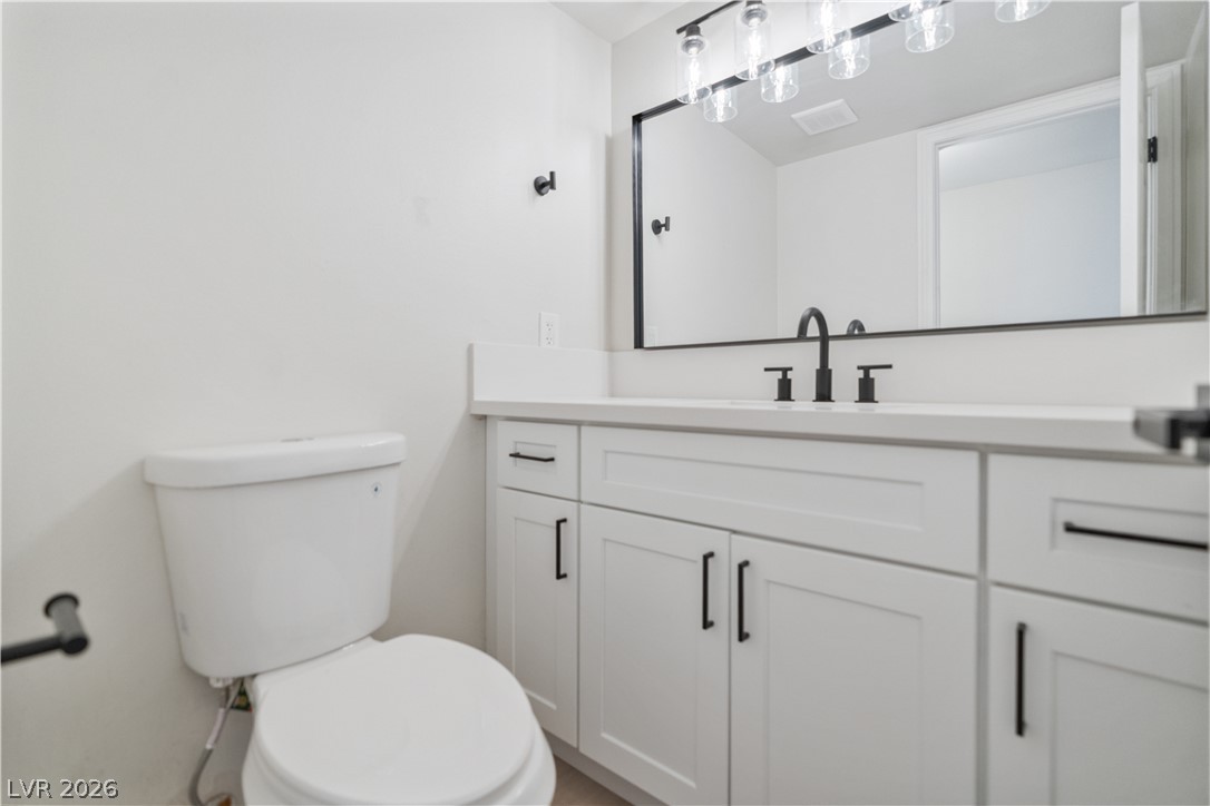 3357 Narod Street Property Photo 6