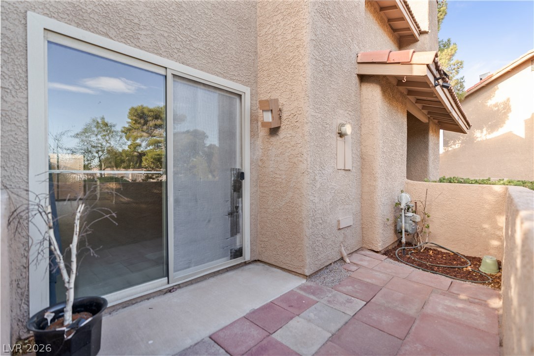 3357 Narod Street Property Photo 22
