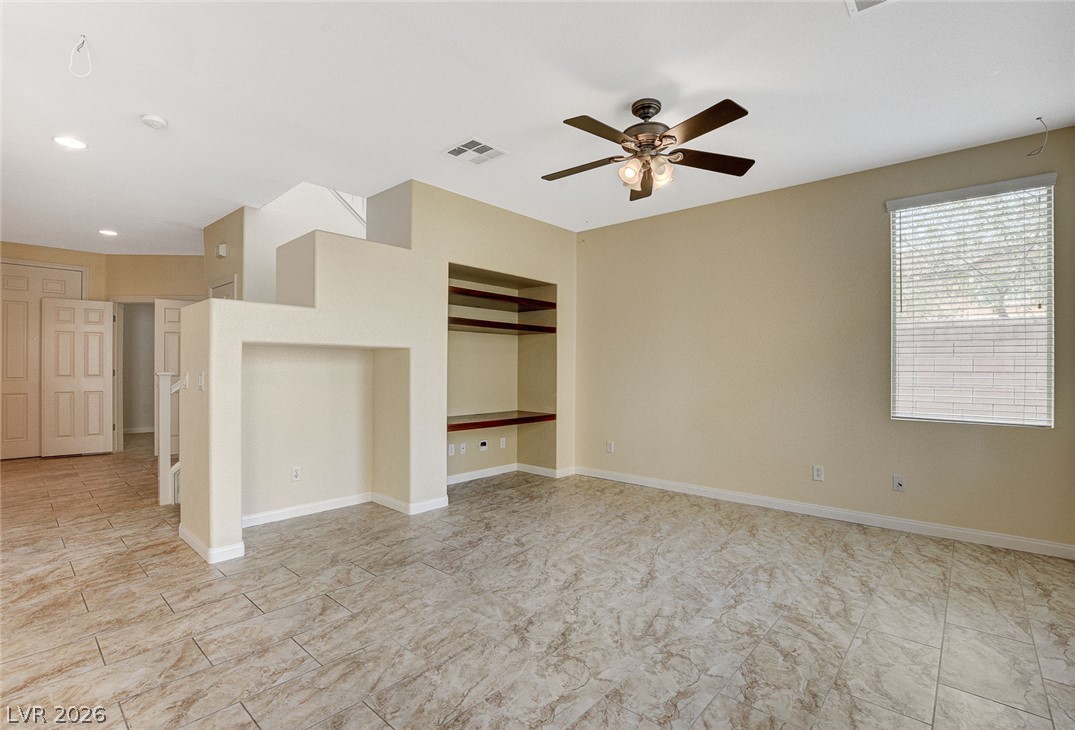 5548 Ayers Cliff Street Property Photo 11