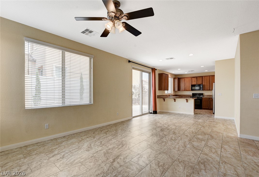 5548 Ayers Cliff Street Property Photo 13
