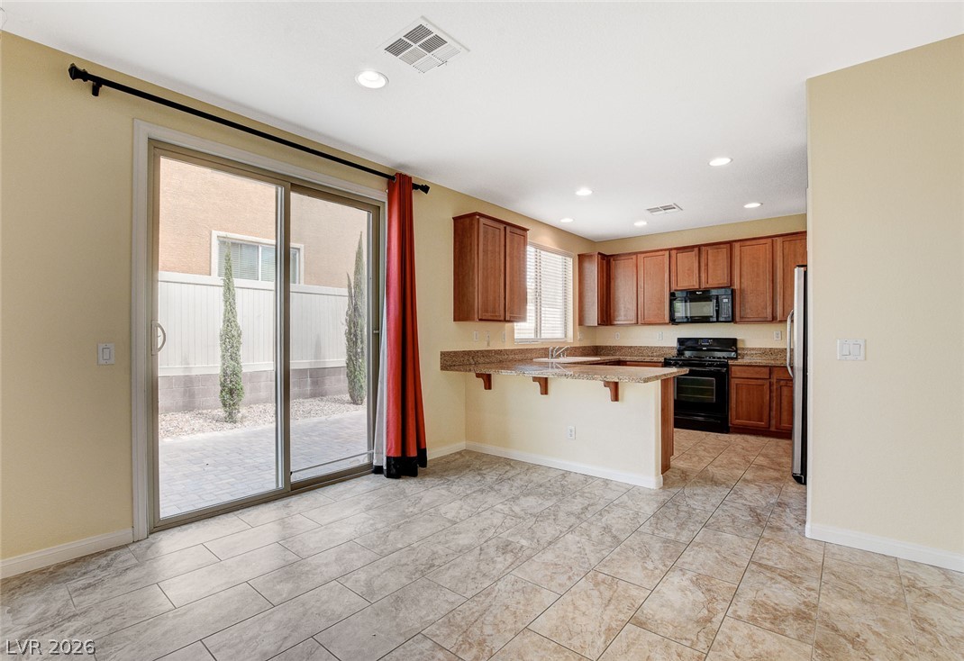 5548 Ayers Cliff Street Property Photo 14