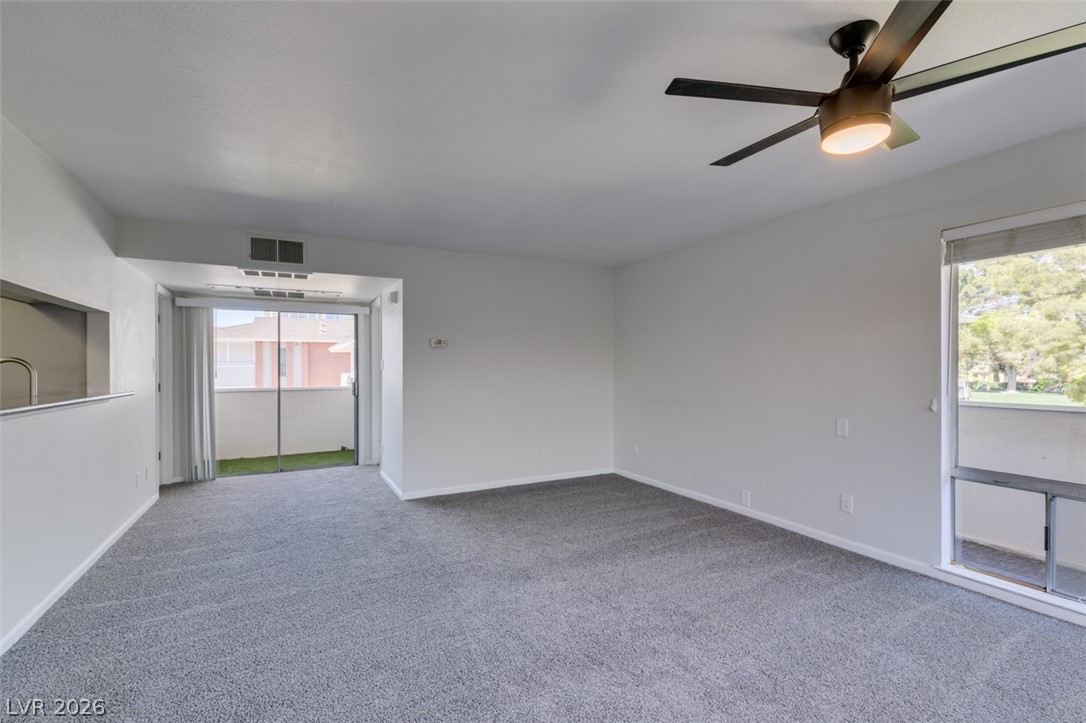 714 Oakmont Avenue 1104 Property Photo 12