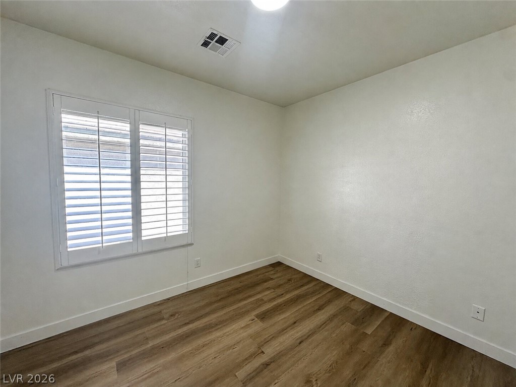 10912 Golden Birch Place Property Photo 8