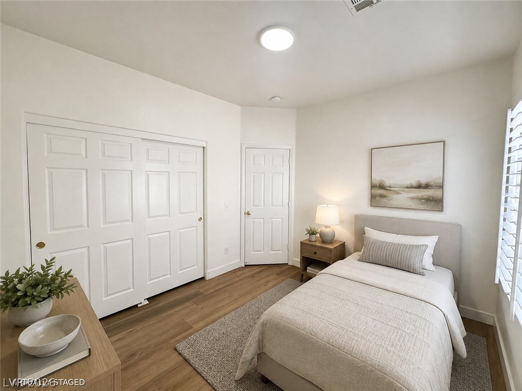 10912 Golden Birch Place Property Photo 14
