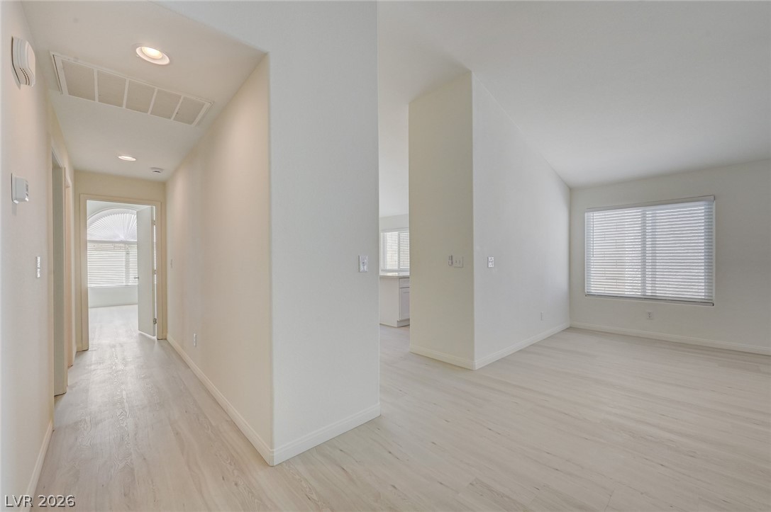 7313 Silver Ridge Drive Property Photo 18