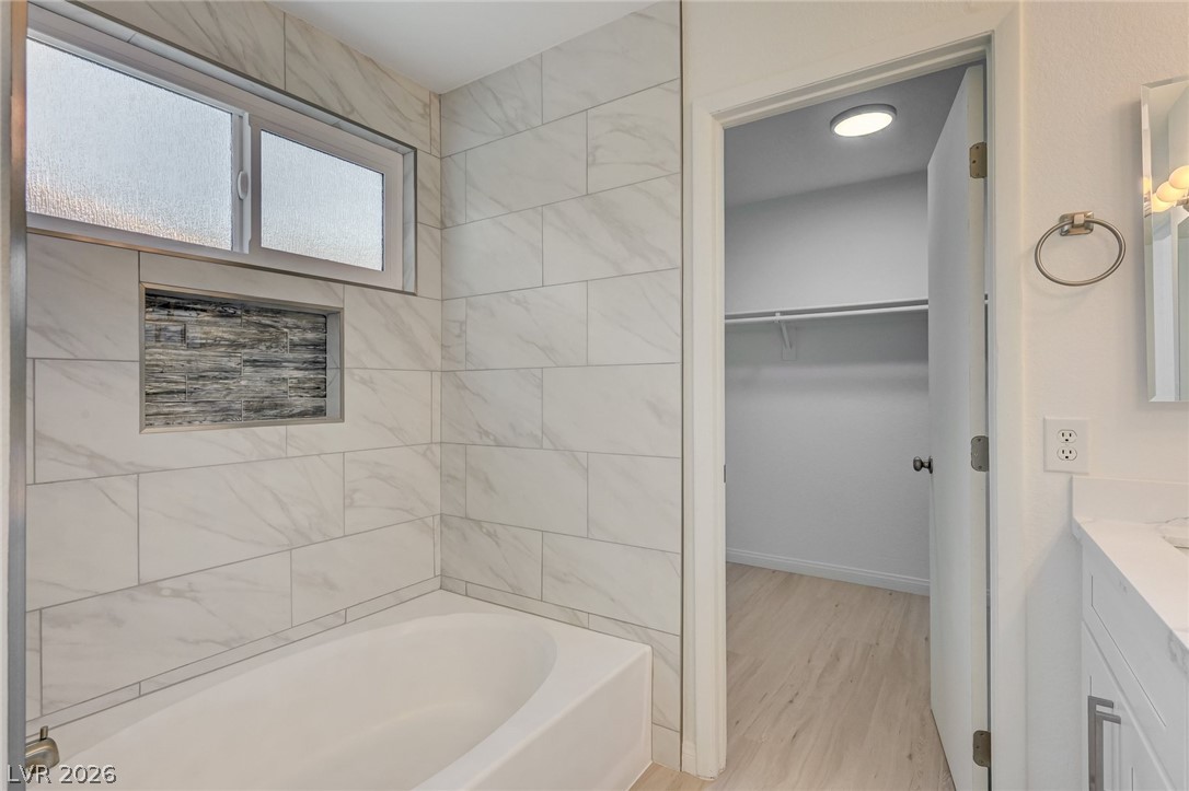 7313 Silver Ridge Drive Property Photo 24