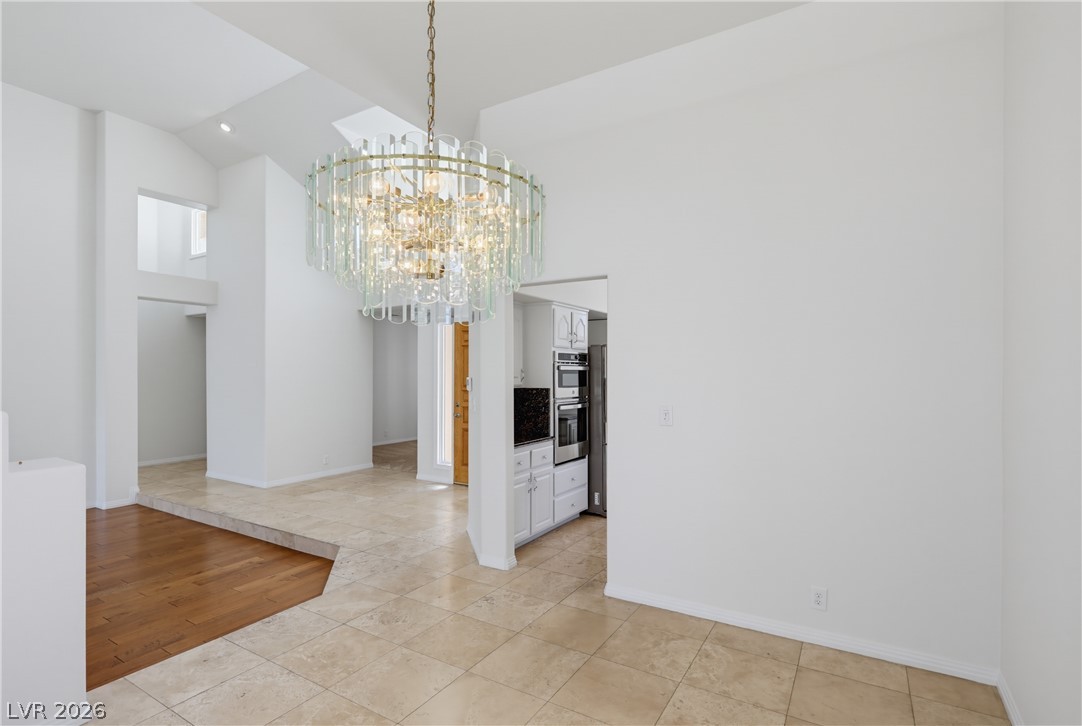 8166 Round Hills Circle Property Photo 8