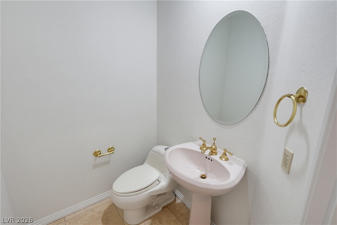 8166 Round Hills Circle Property Photo 23