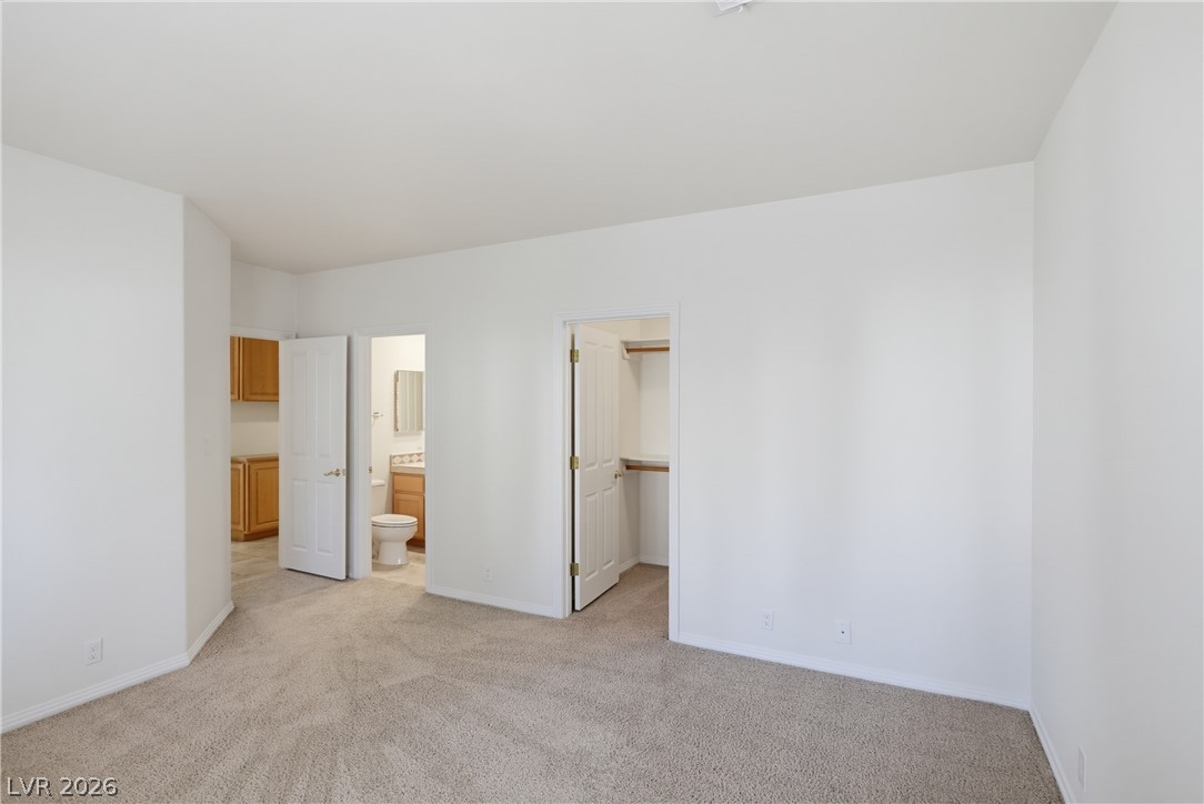 8166 Round Hills Circle Property Photo 27