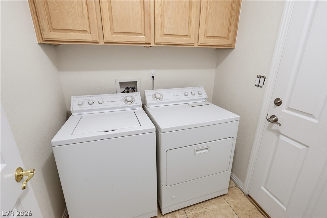 8166 Round Hills Circle Property Photo 32